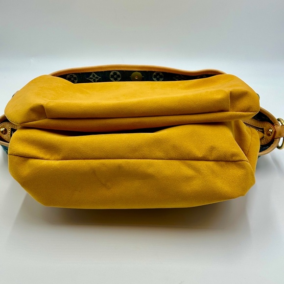 Louis Vuitton Denim Raye Cabas Bandouliere Keepall GM - Picture 12 of 16